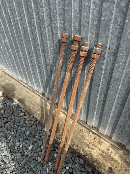 Крипеж опора пруд стальной