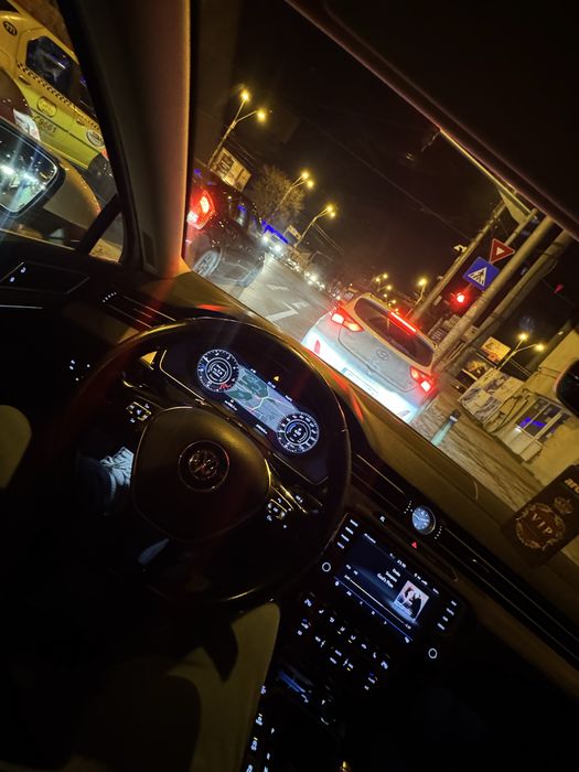 passat b8 2.0 bitdi avariat