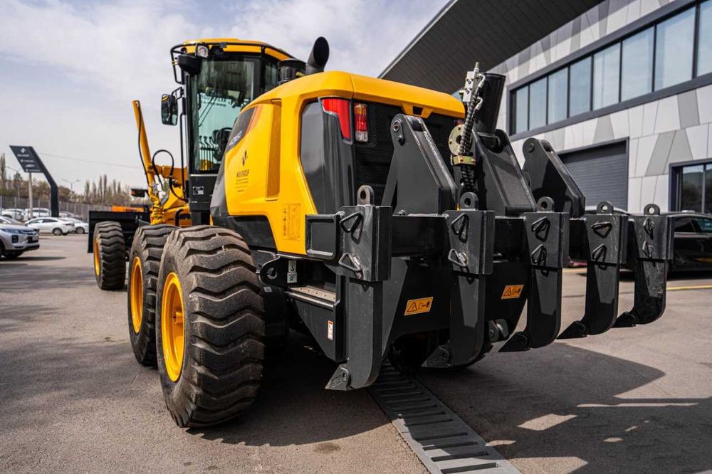 Автогрейдер LiuGong CLG 4215D (4WD)