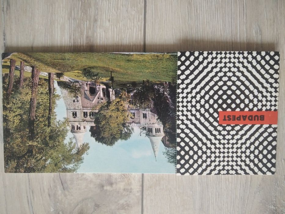 Албум с пощенски картички