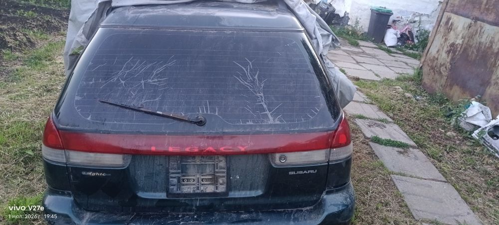 Продам дверь багажника