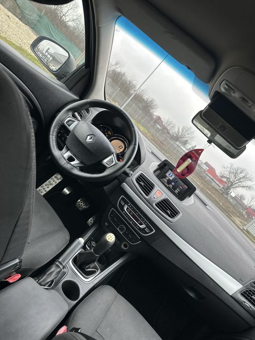 Vând Renault Megane 3