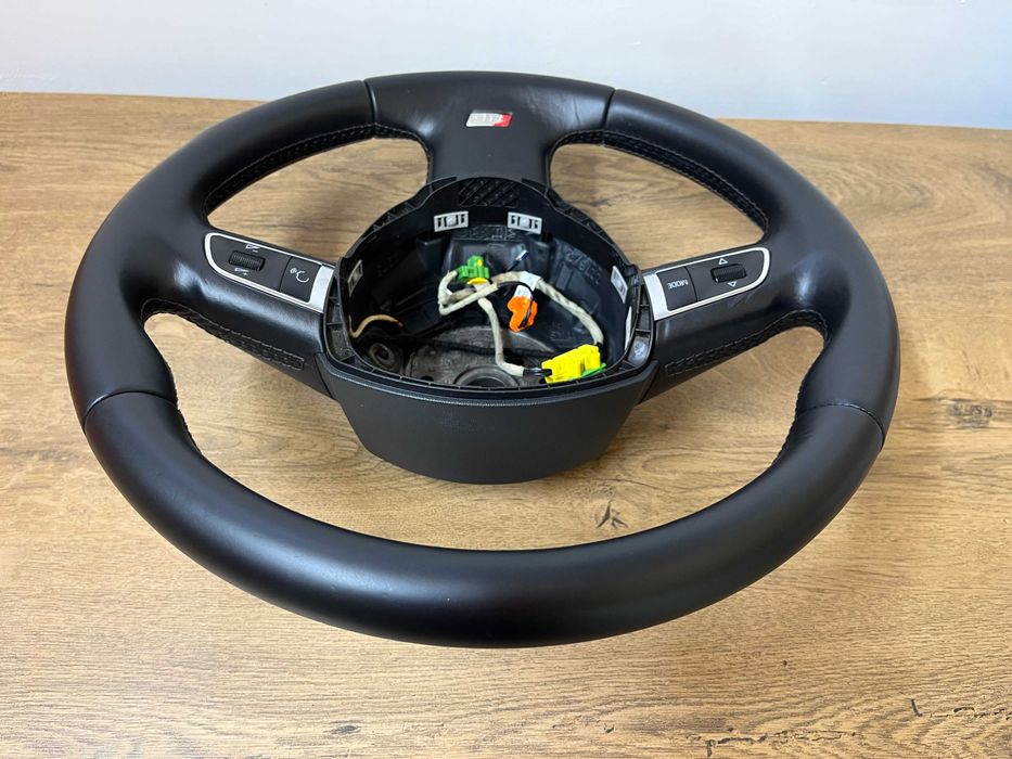 Оригинален кожен Мулти волан Audi S5 B8/8T Ауди С5 Б8/8Т