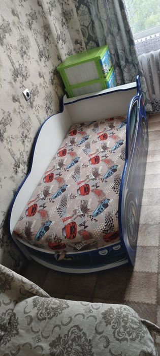 Продам детскую кровать