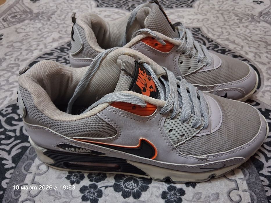 Маратонки Nike Air номер 38 (24 см.)