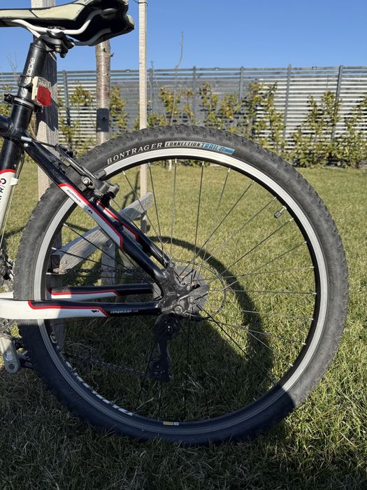 Bicicleta Cube Analog