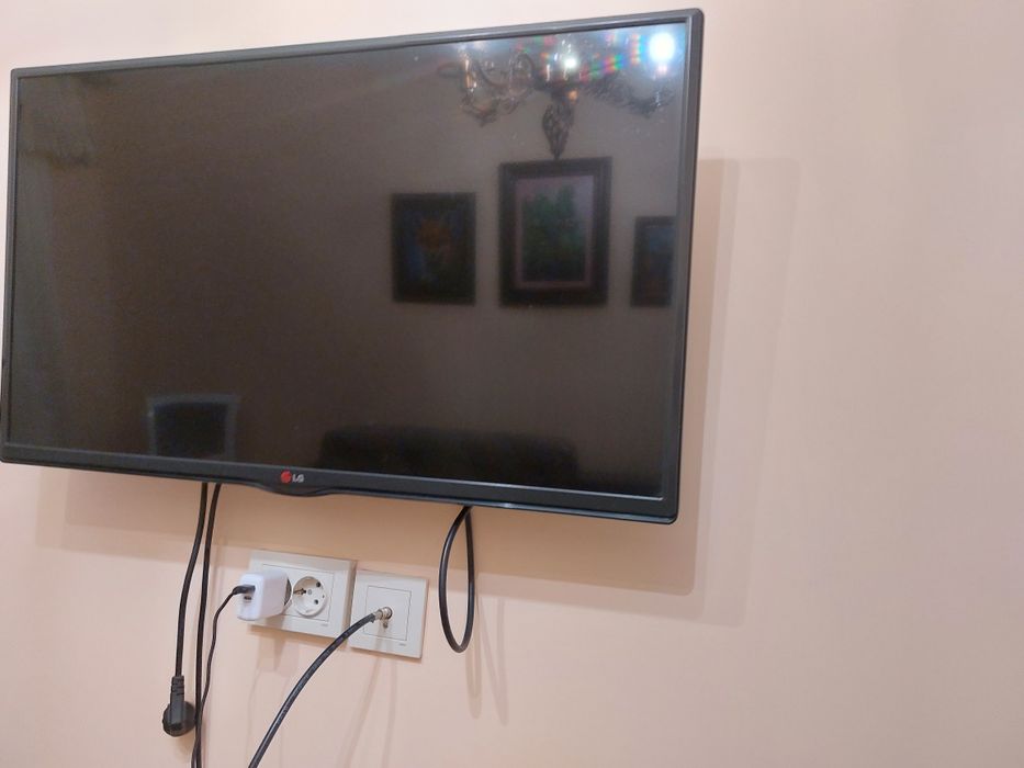 Продаётся телевизор LG