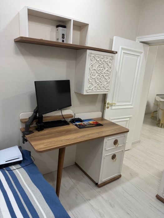 Мебель с кроваьтю