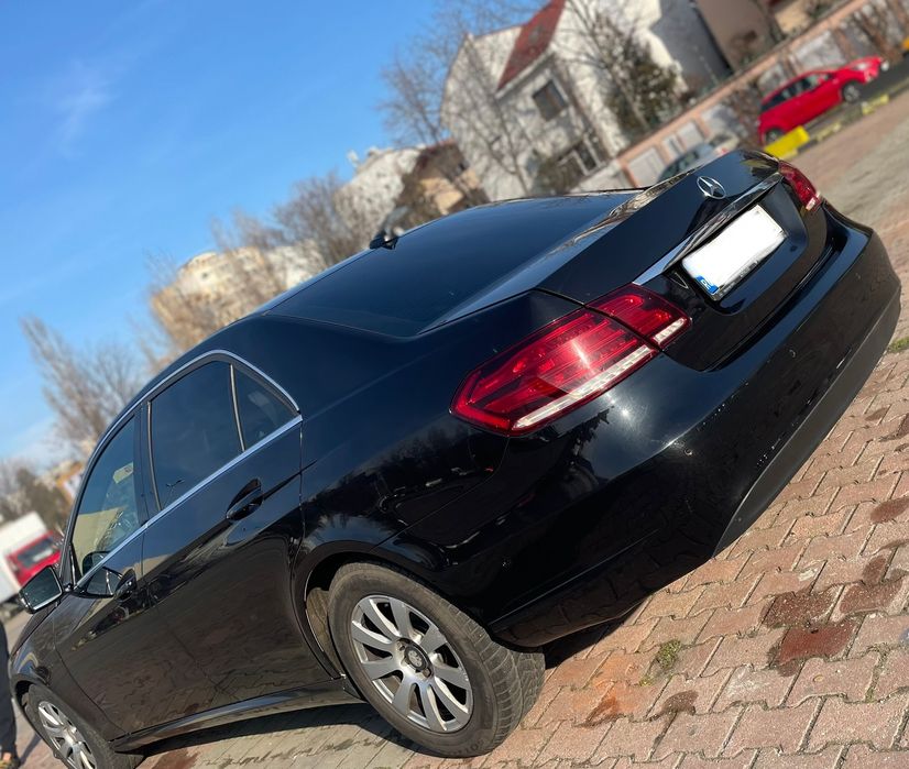 Mercedes Benz E 200