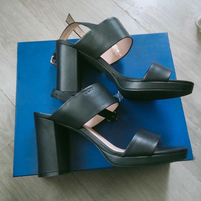 Дамски обувки Joop! - естествена кожа.