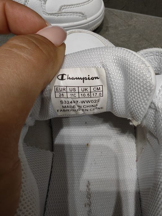 Обувки  Champion
