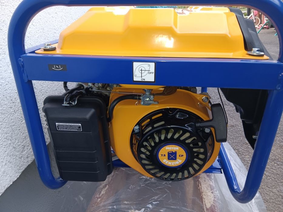 Generator pe benzină, motor 4t,nou