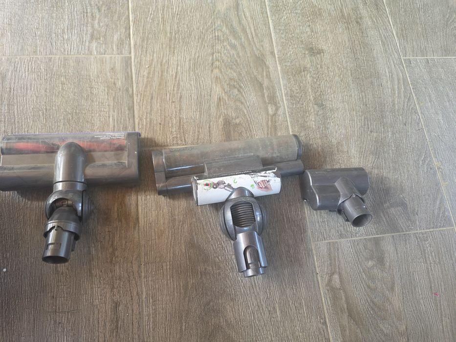 Perii si accesorii dyson