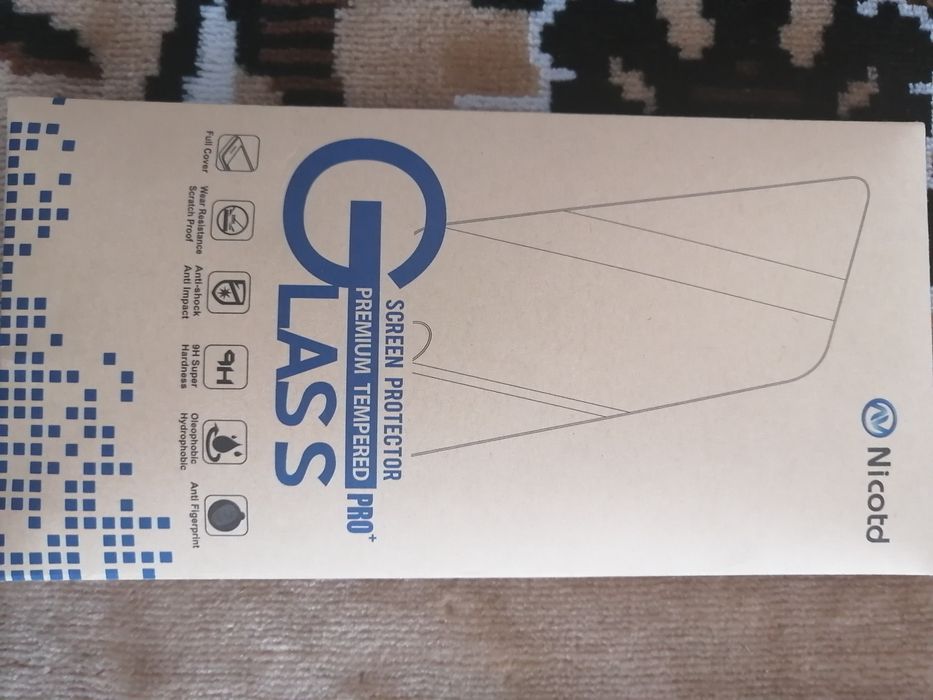 Продам стекло xiaomi redmi 4 pro black