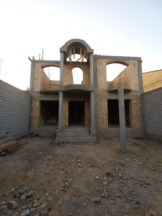 Срочна участка сотилади