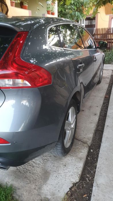 VOLVO V40 2015 — imagine 2