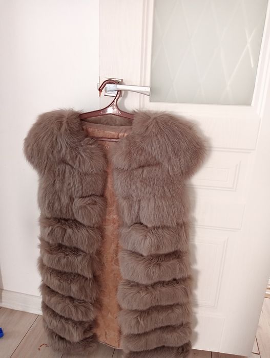 Жилетка из меха песца