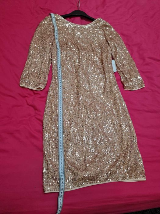 Официална нова лъскава рокля