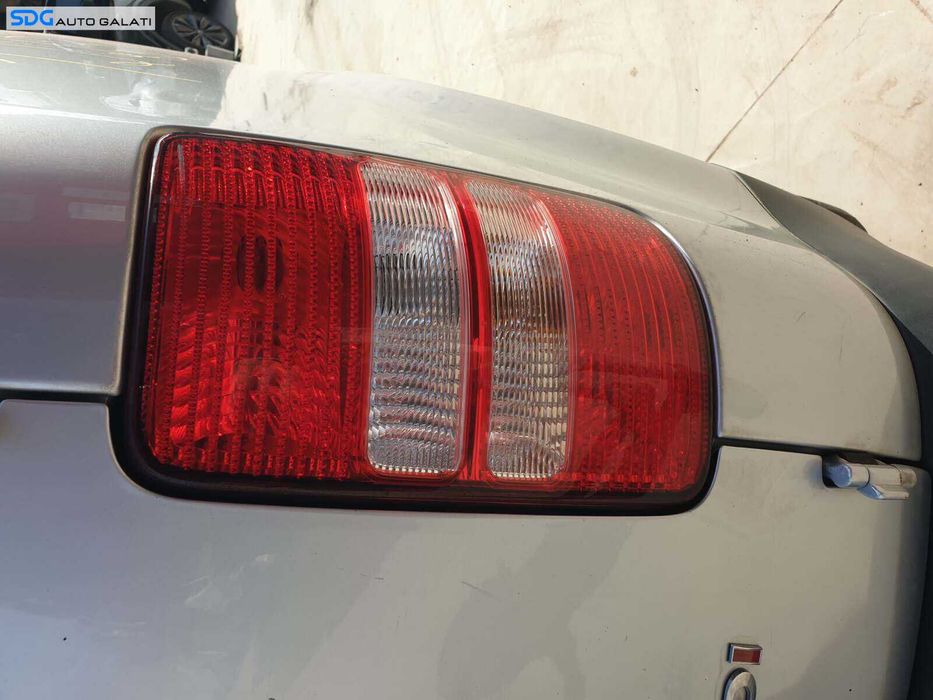 Tripla Lampa Stop Dreapta Volkswagen Caddy 2010 - 2015 [Q1838]