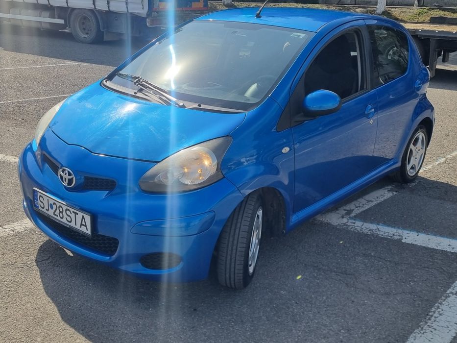 Vând Toyota Aygo