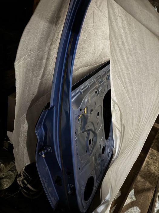 Продам дверь от Шкоды Кодиак