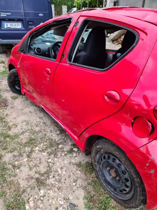 Toyota Aygo 1.0i - НА ЧАСТИ