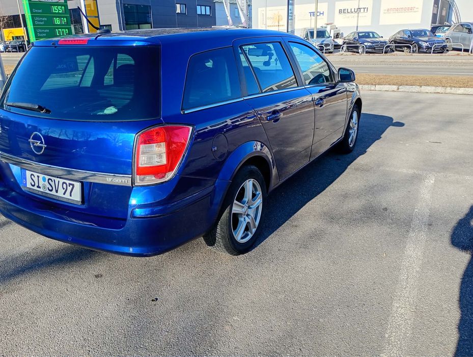 Opel Astra H