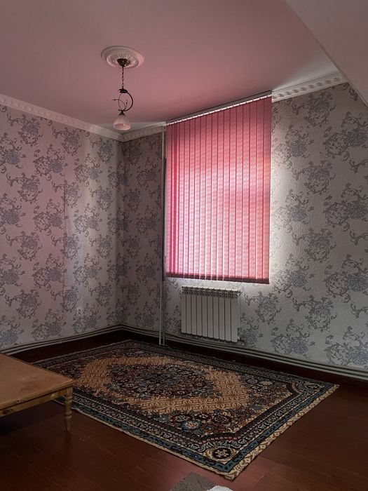 Сдаётся квартира в центре города!