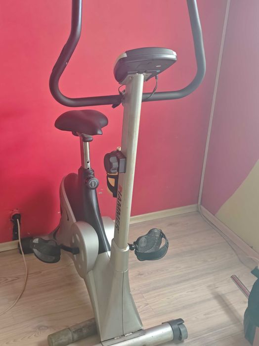 Велоергометър,Гири 1 кг,Дъмбели и Прав лост със тежести