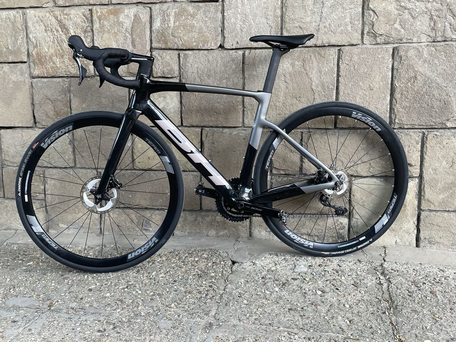 Биейч РС 1 3.5/2023г.-шосеен велосипед