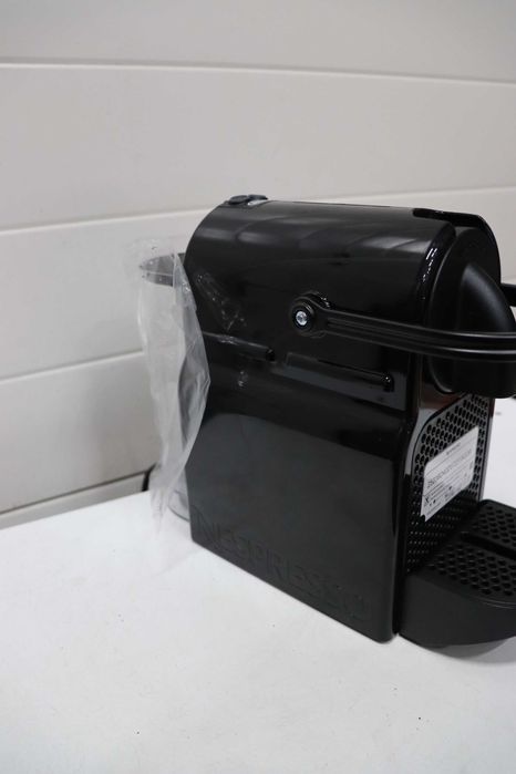 Кафемашина с капсули Delonghi Inissia Nespresso система