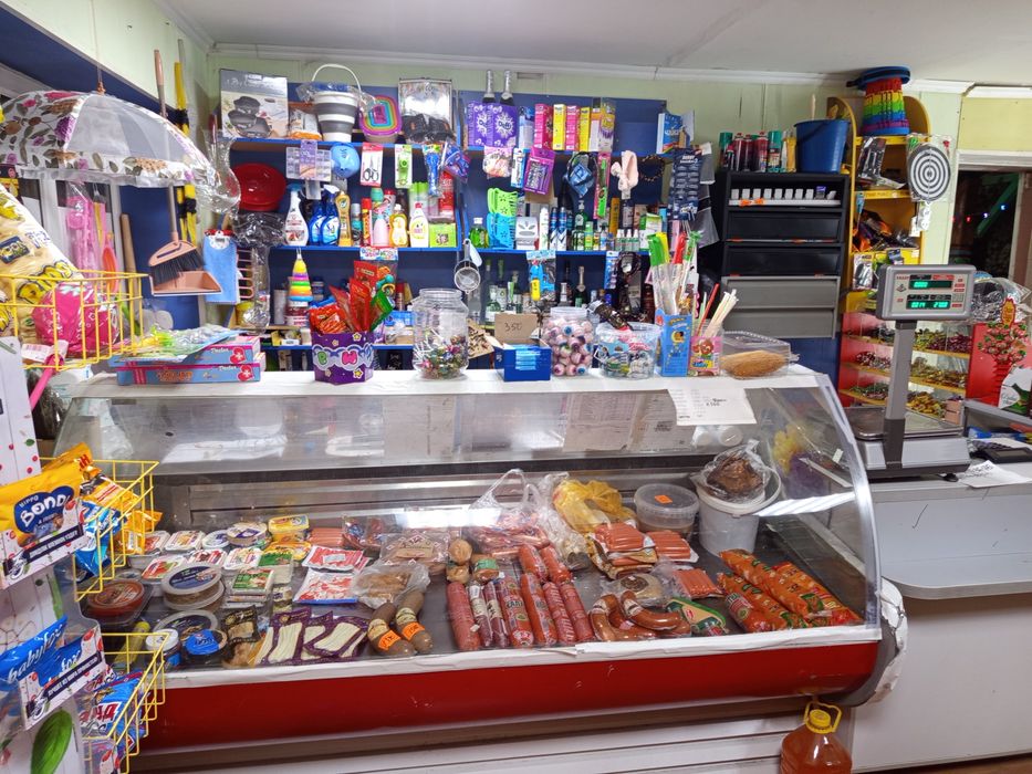 Продам готовый бизнес. Магазин с арендои.