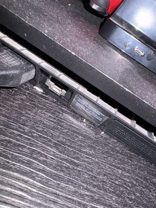 Sony Playstation 4 / ps4 slim