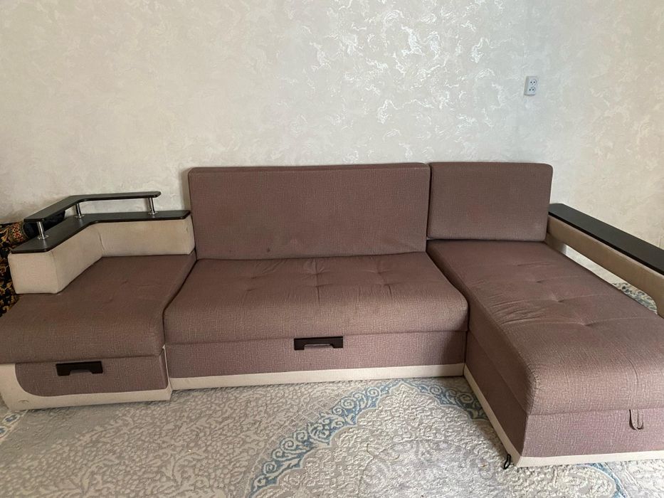 Диван сатылады бу