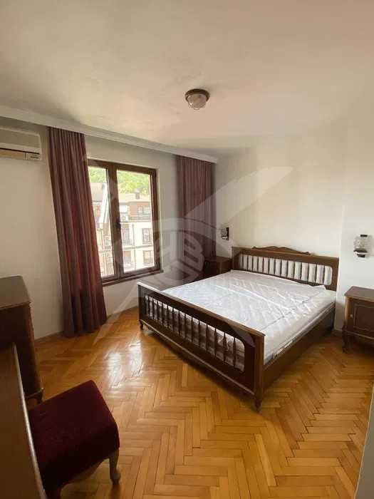 Дава се под наем Тристаен апартамент в Пловдив, Христо Смирненски - 120 кв.м за 714 € - Снимка #4