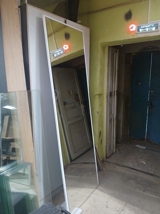 Продам  зеркало  большое