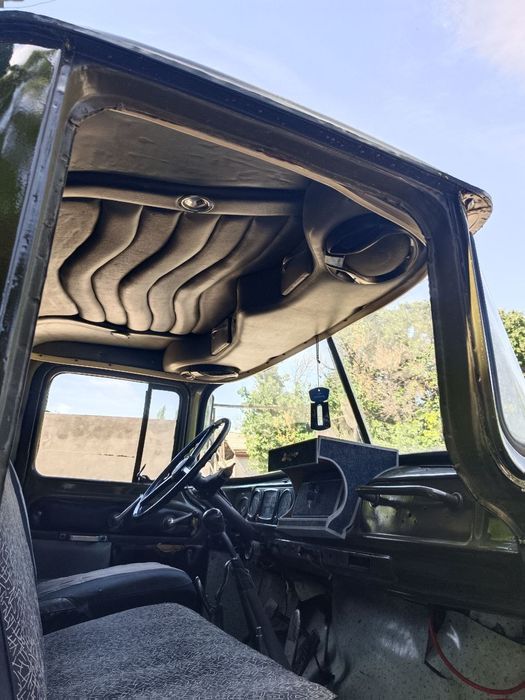 Srochno sotiladi zil