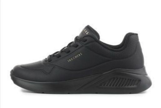 Дамски маратонки Skechers UNO LITE в цвят черен. Нови.
36 размер.
С касова бележка.