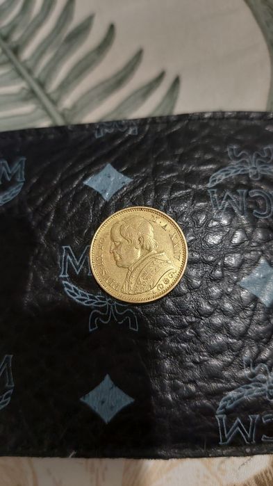 Moneda de aur 22k