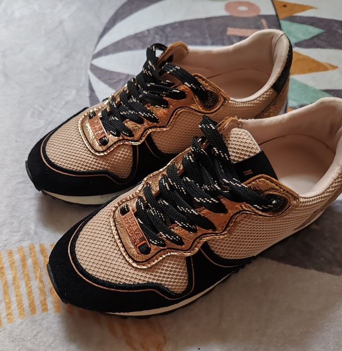 Adidași Steve Madden 36