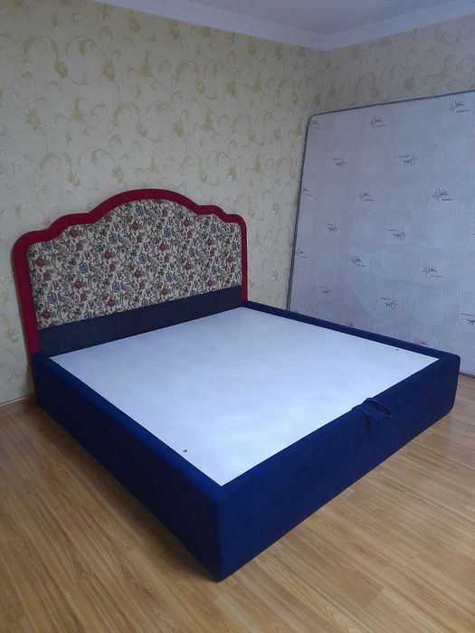 Кровать, спальный гарнитур , спальня