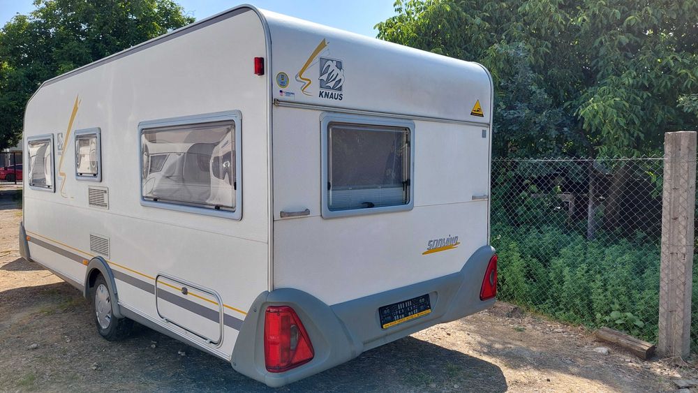 Rulota KNAUS cu panou solar si acumulator -avem 15 rulote de vanzare