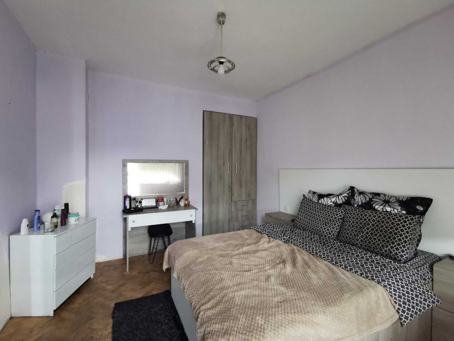 Продава се Двустаен апартамент в Русе, Широк център - 64 кв.м за 1218 €/кв.м - Снимка #4