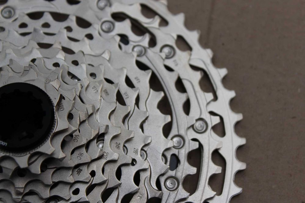 Shimano Deore CS-M6100 pinion 12 viteze 10-51T - pinion caseta MTB