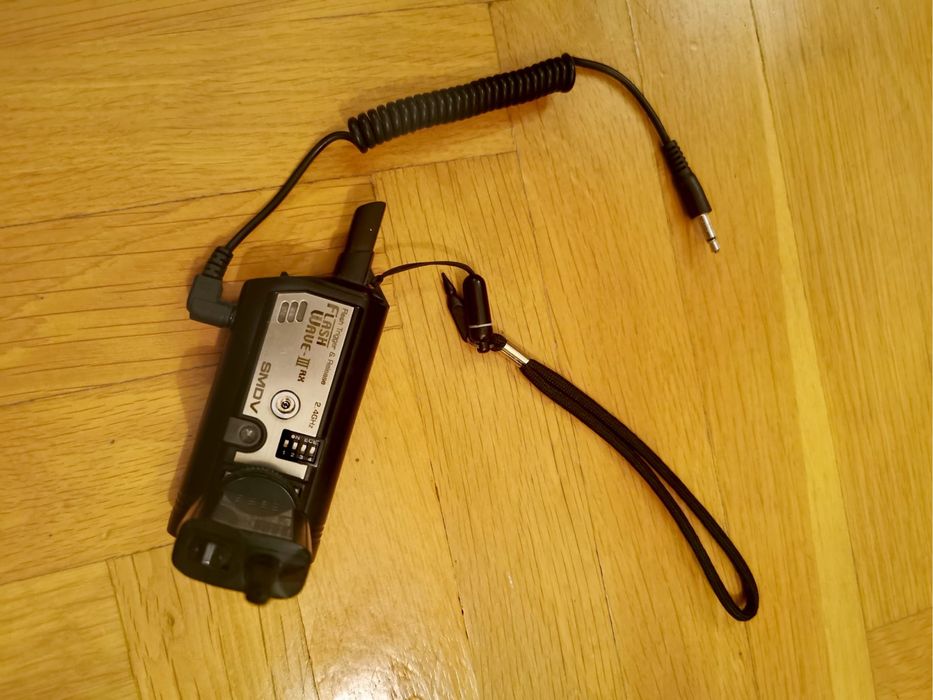 Спусък за светкавица SMDV FlashWave-III Комплект RX+TX 16 канала 200м.