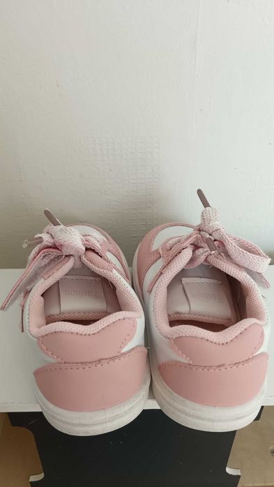Бебешки/ детски обувки 24 номер