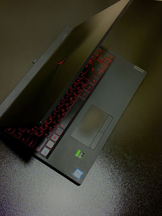 Ноутбук Lenovo Legion y7000