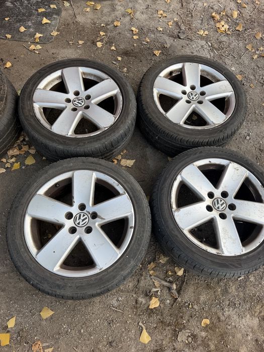 4 броя Оригинални Джанти VW 17" с Гуми Triangle 235/45 R17 – 5х112 за Пасат / Голф