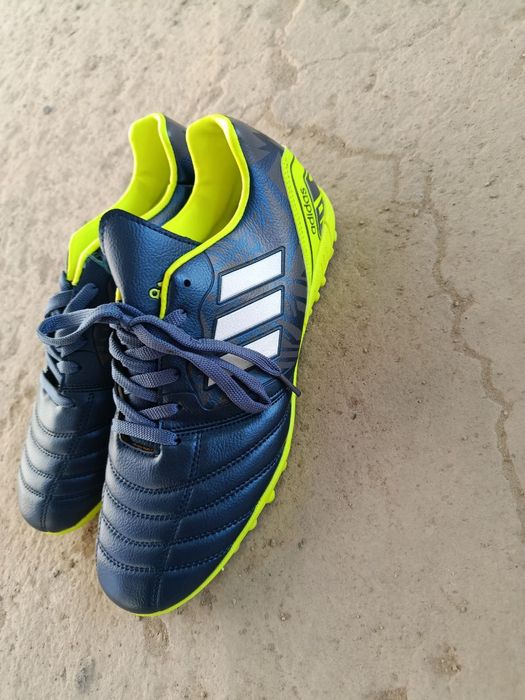 Бутсы Адидас Келисемиз