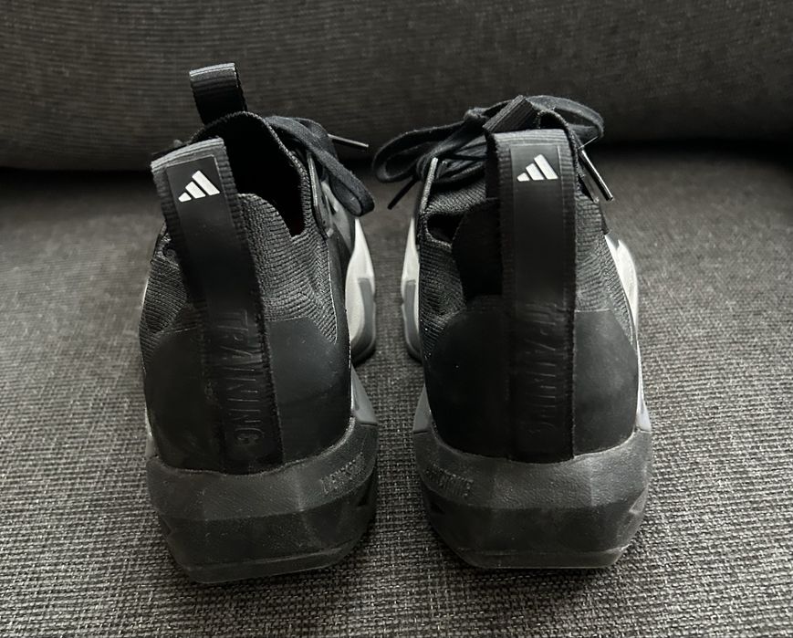 Маратонки Адидас - нови